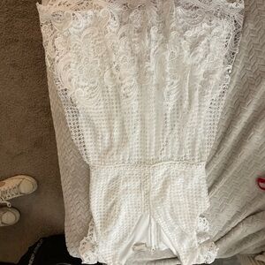 Altar'd State Ivory Lace Sleeveless Dress